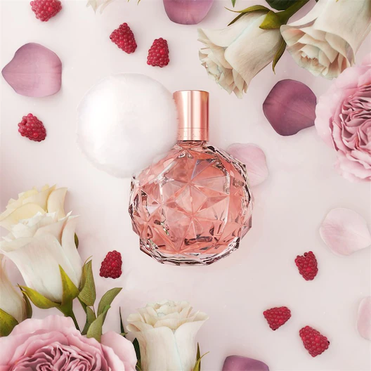 Ariana Grande Ari 100ml EDP Spray - Image 4